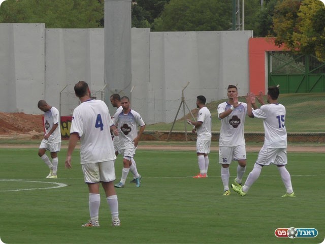 אילת חוגגת שיווין (שקד מורג)